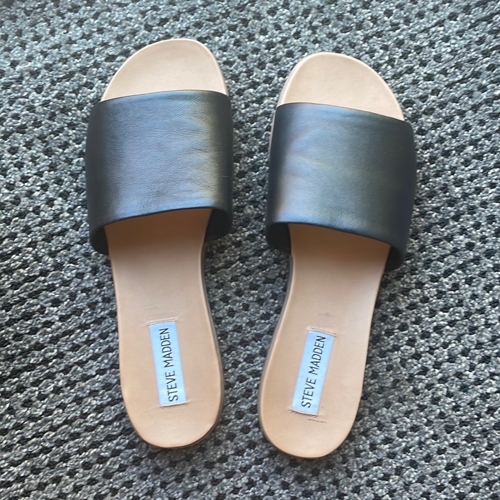 Steve Madden Sandals - never worn